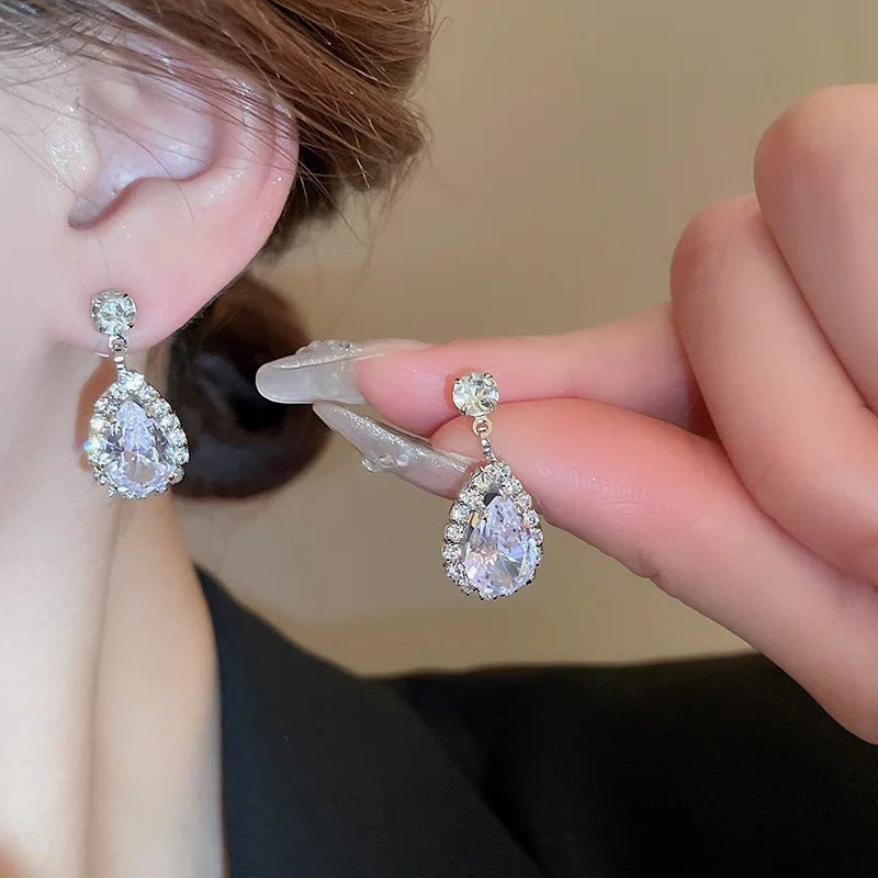 Luxe Duo – Colar & Brincos Diamante Premium